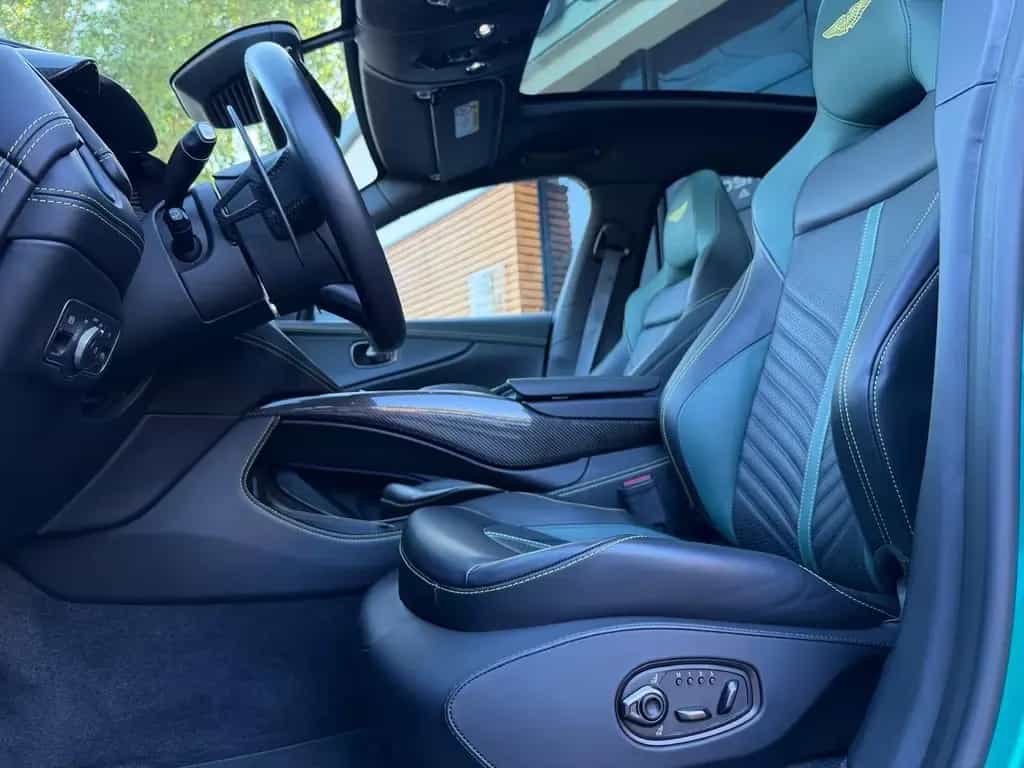 Aston Martin DBX 707 AMR23 | Podium Green | Carbon Keramik 04/2024-photo-18