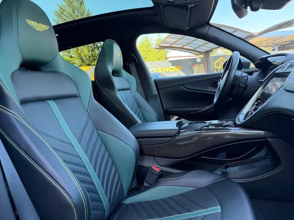 Aston Martin DBX 707 AMR23 | Podium Green | Carbon Keramik 04/2024-photo-30
