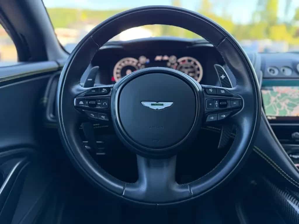 Aston Martin DBX 707 AMR23 | Podium Green | Carbon Keramik 04/2024-photo-38