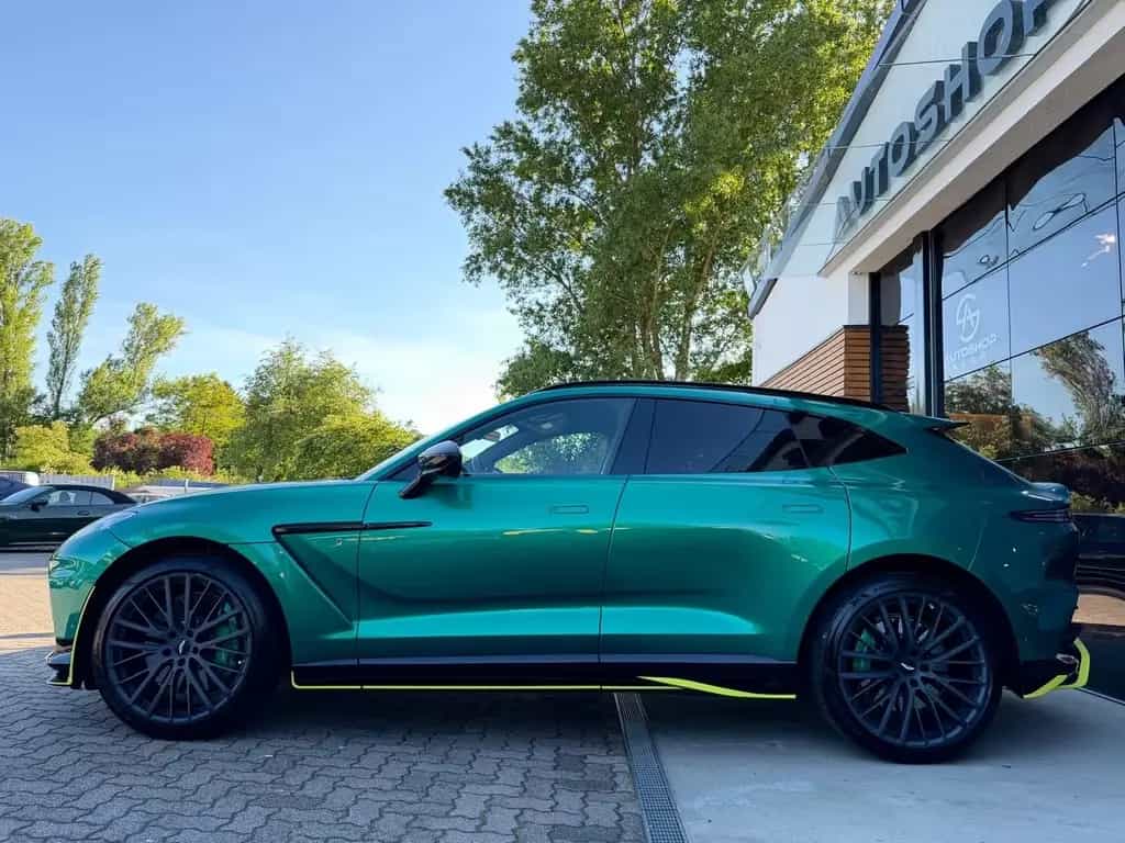 Aston Martin DBX 707 AMR23 | Podium Green | Carbon Keramik 04/2024-photo-5