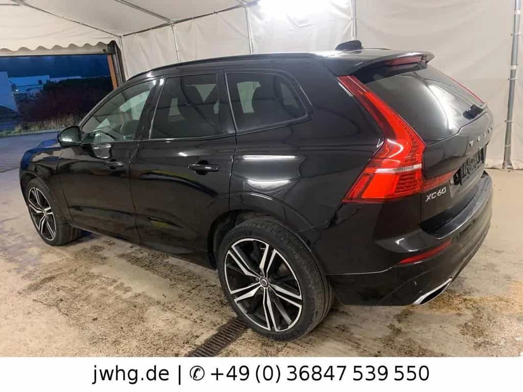 Volvo XC60 R Design AWD D 21"Zoll Memory H&K Kamera 03/2020-photo-7
