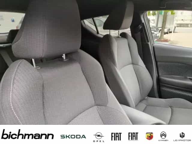 Toyota C-HR Team D 4x4 AT Kli2 18'' RFK DAB USB 06/2019-photo-12
