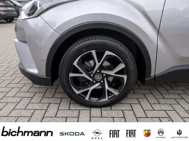 Toyota C-HR Team D 4x4 AT Kli2 18'' RFK DAB USB 06/2019-photo-19