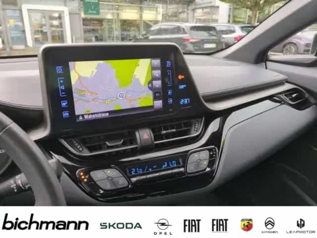 Toyota C-HR Team D 4x4 AT Kli2 18'' RFK DAB USB 06/2019-photo-21