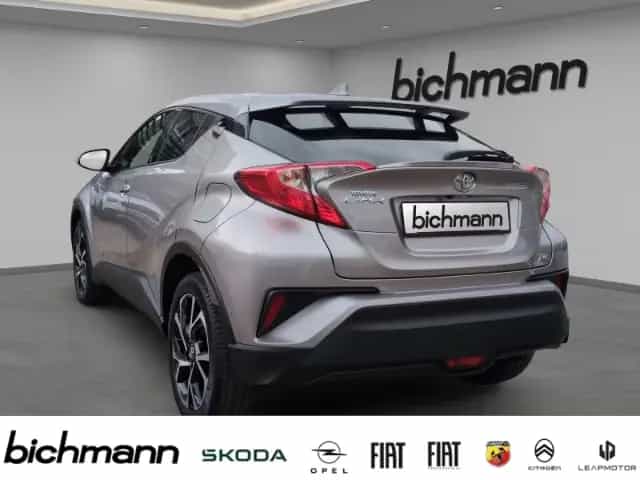 Toyota C-HR Team D 4x4 AT Kli2 18'' RFK DAB USB 06/2019-photo-3