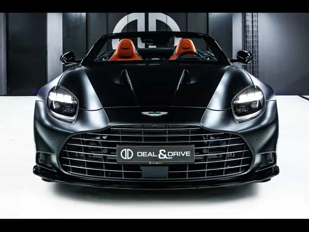Aston Martin Vanquish III VOLANTE V12°XPEL STEALTH°CARBON°B&W 10/2025-photo-4
