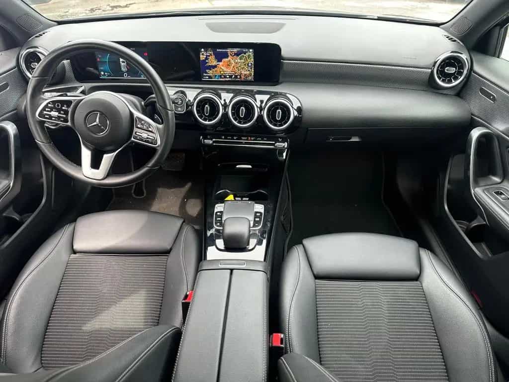 Mercedes-Benz A 200 *AHK*NAVI*KAM*LED 12/2018-photo-4