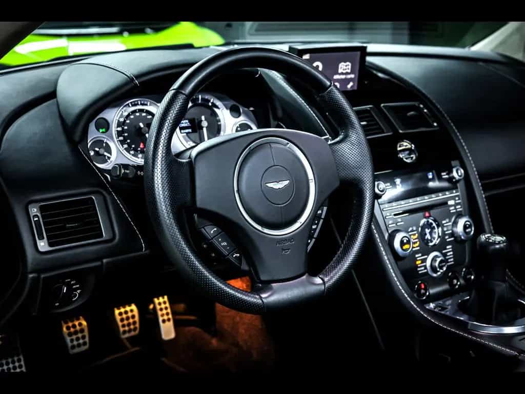 Aston Martin V8 Vantage VANTAGE ROADSTER 4.7 436°MANUAL°NAVI° 03/2014-photo-9
