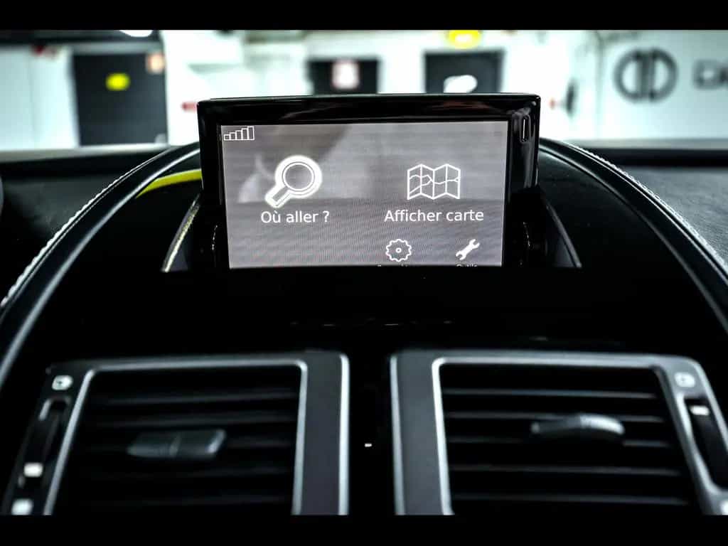 Aston Martin V8 Vantage Vantage ROADSTER 4.7 436°MANUAL°NAVI°PDC 03/2014-photo-22