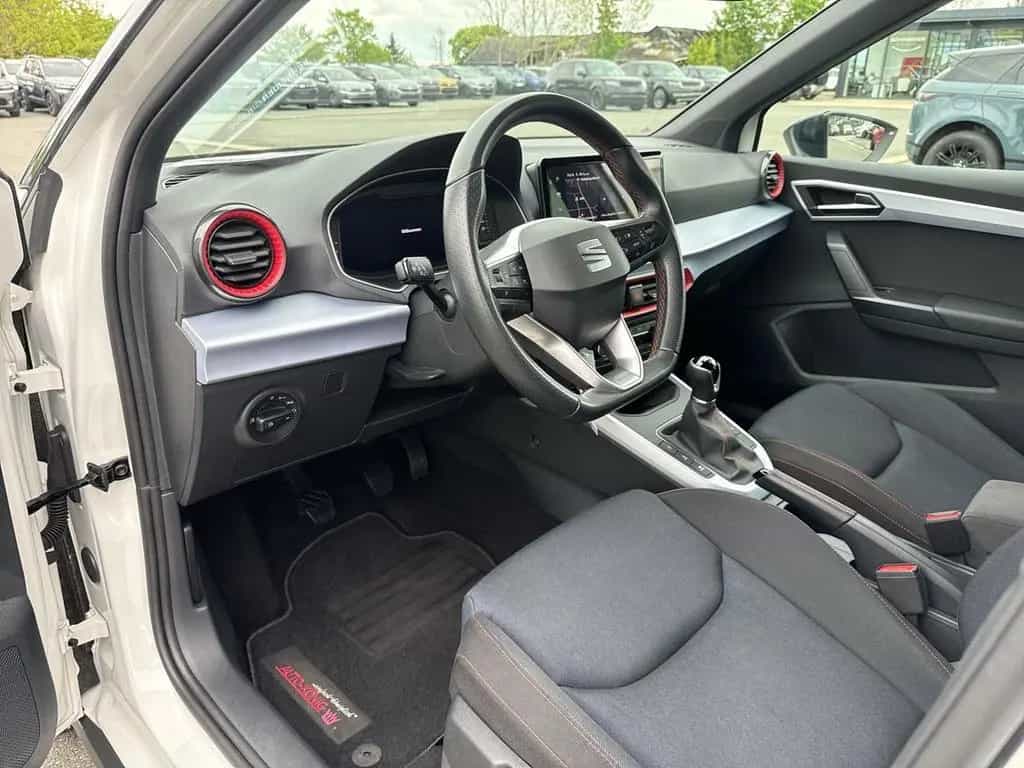Seat Arona FR 1.0 TSI KAMERA+LED+DAB+KLIMA+TEMPOMAT 03/2023-photo-9