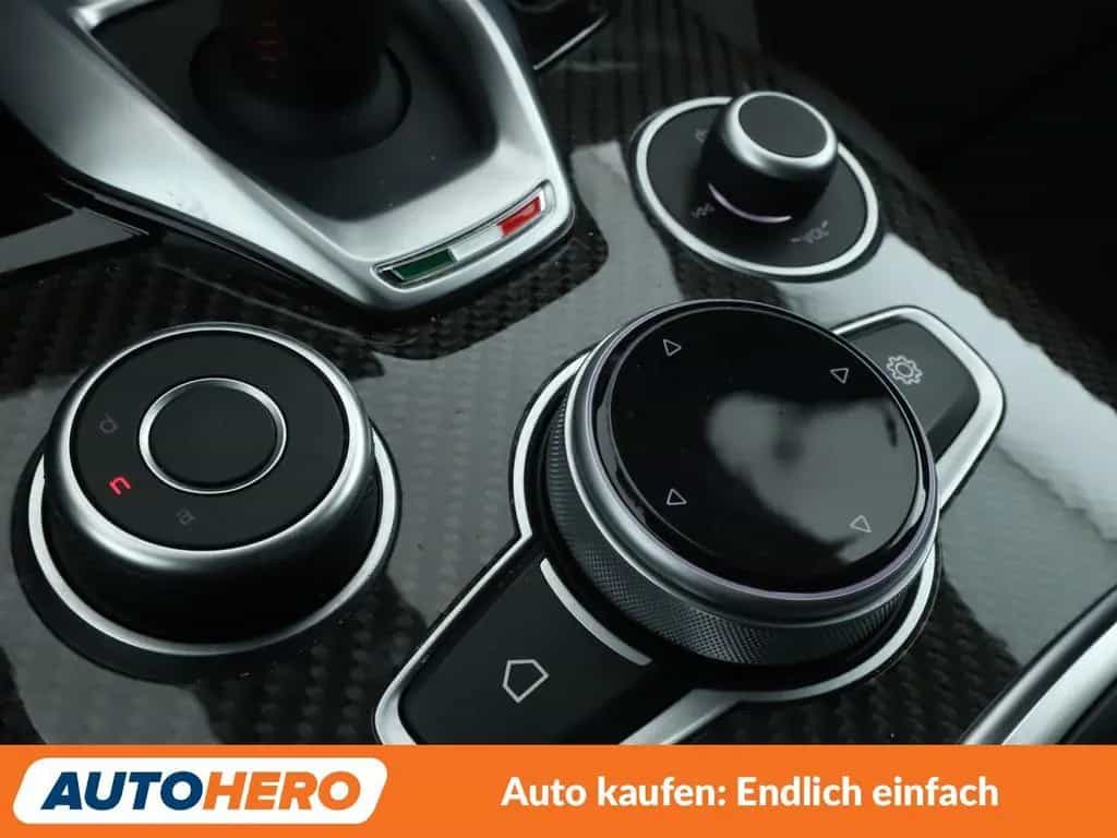 Alfa Romeo Stelvio 2.2 JTDM Estrema Q4 Aut.*NAV*XENON*ACC* 07/2022-photo-27