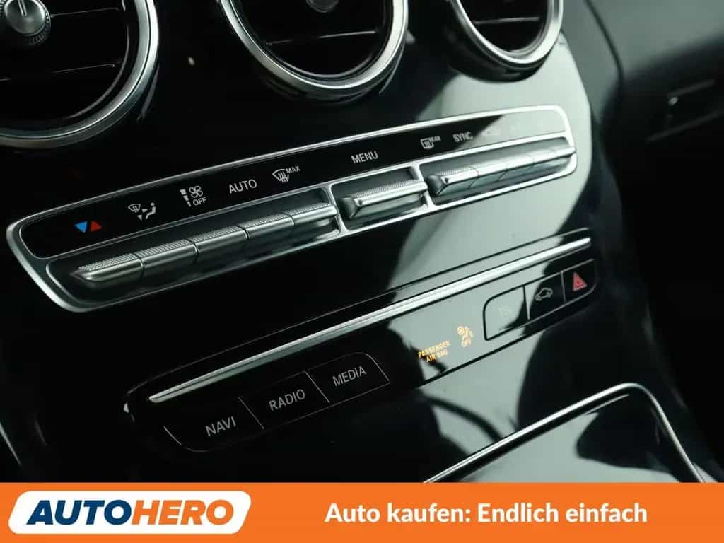Mercedes-Benz C 200 AMG Line Aut.*MULTIBEAM*NAVI*CAM*TEMPO*SHZ 10/2018-photo-22