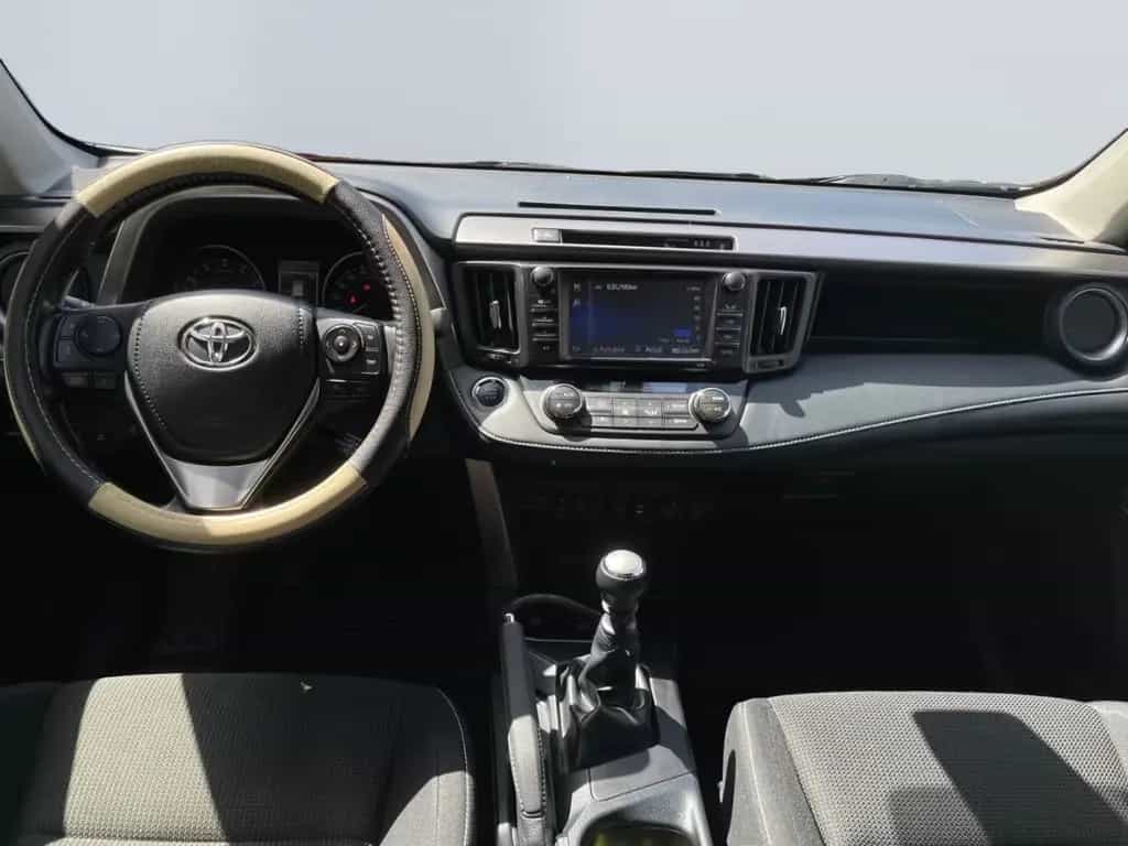 Toyota RAV 4 2.0 4x4 Team D *LED*AHK*el. Heck*RCam*SHZ* 09/2018-photo-11
