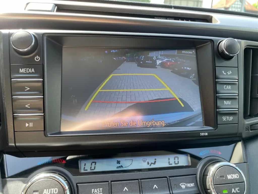 Toyota RAV 4 2.0 4x4 Team D *LED*AHK*el. Heck*RCam*SHZ* 09/2018-photo-28
