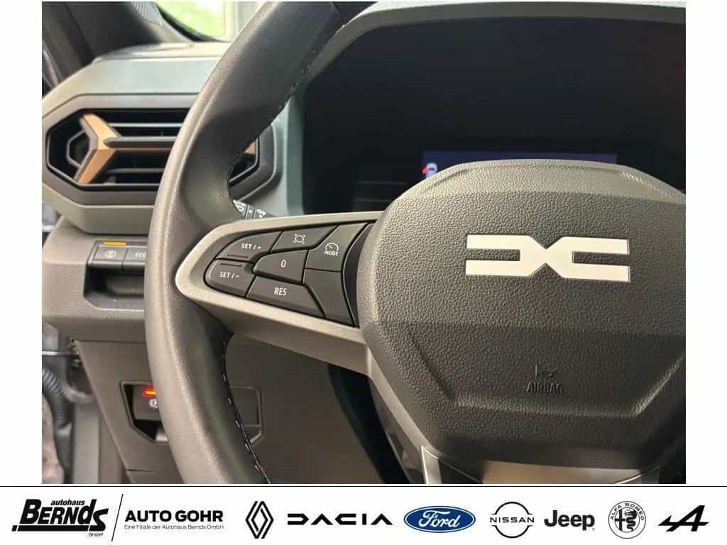 Dacia Duster mild hyb. 130 Extreme TECHNIK + CITY Pkt. 06/2025-photo-13