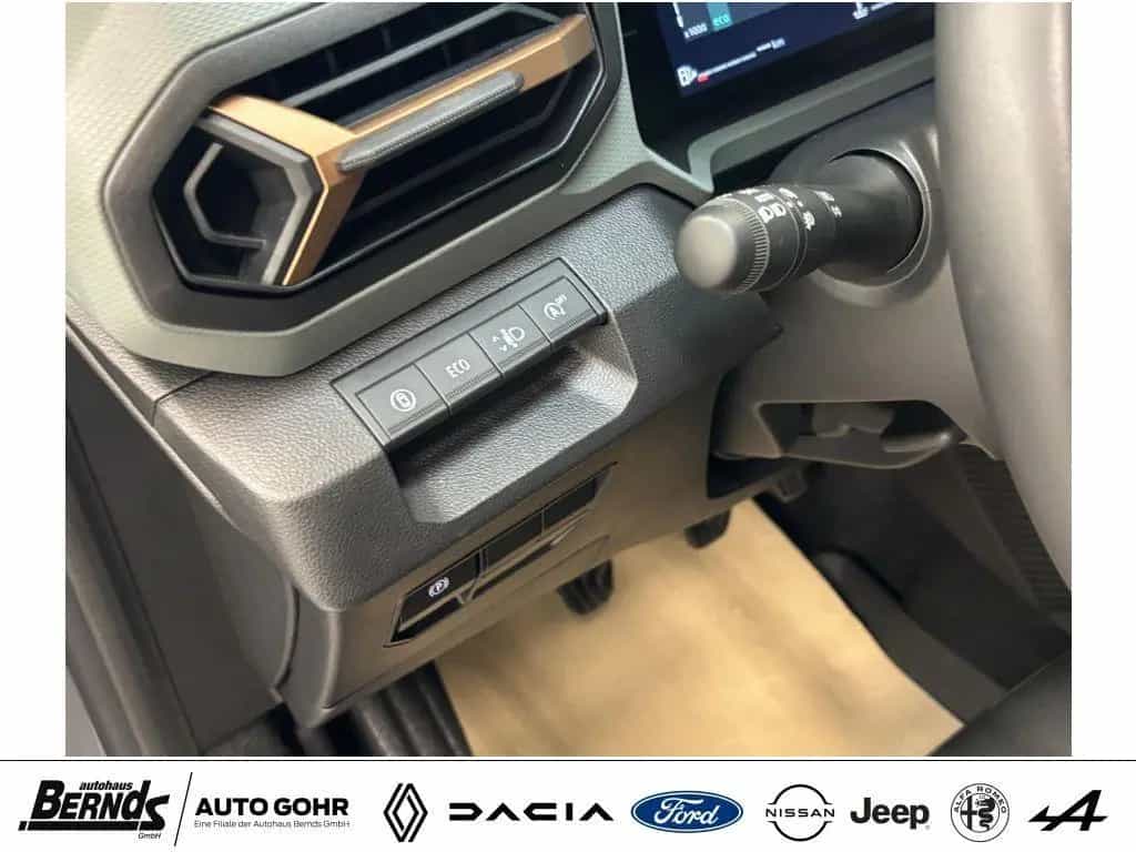 Dacia Duster mild hyb. 130 Extreme TECHNIK + CITY Pkt. 06/2025-photo-23