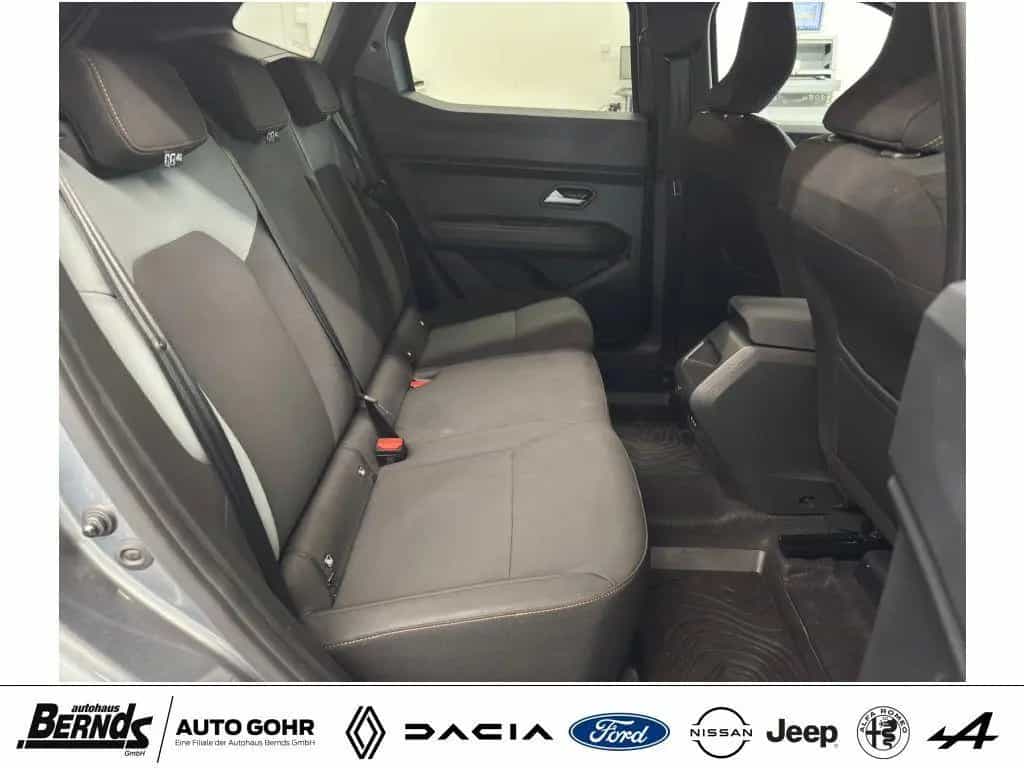 Dacia Duster mild hyb. 130 Extreme TECHNIK + CITY Pkt. 06/2025-photo-3