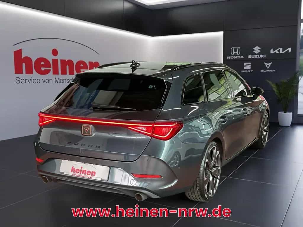 Cupra Leon Sportstourer 2.0 TSI VZ DSG 19Z LM-FELGEN 04/2024-photo-3