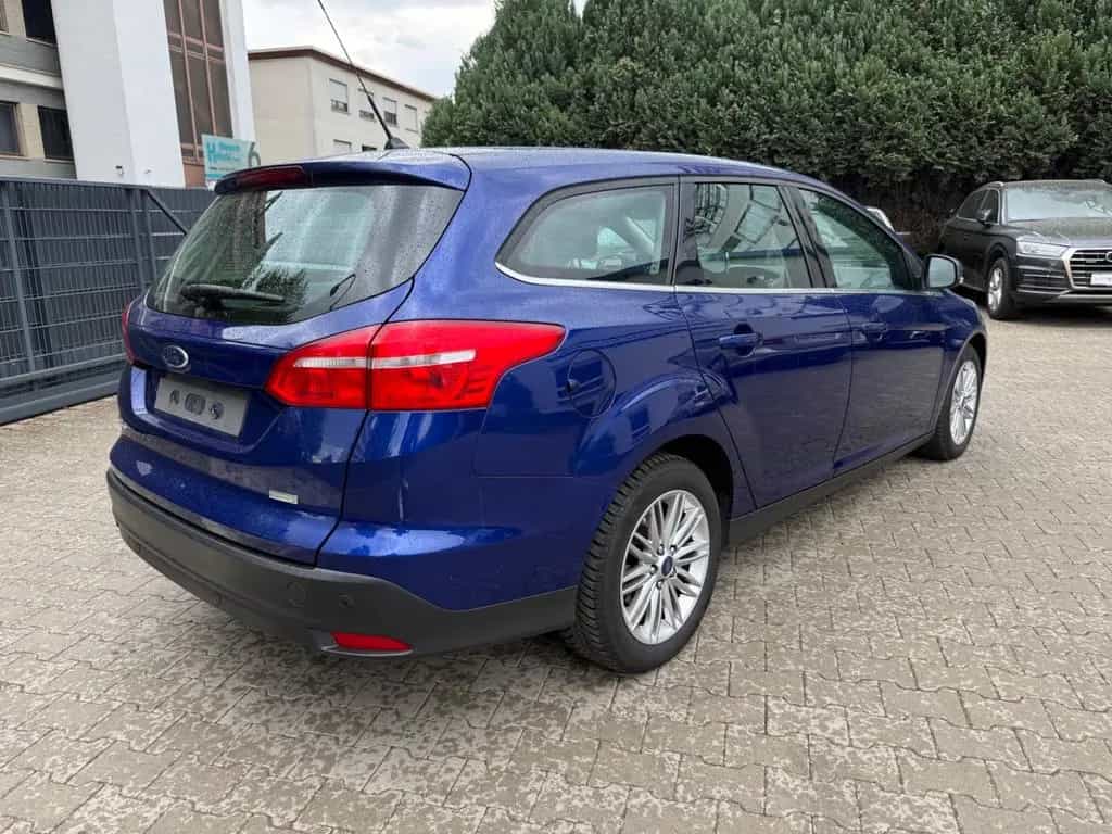Ford Focus Turnier 1.0 EcoBoost·2.Hand·PDC·Sitzheiz. 12/2017-photo-8