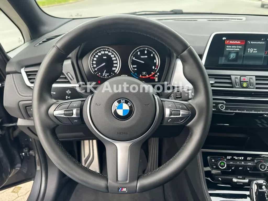 BMW 218 dxDrive Active Tourer M-Sport/Shadow-Line/LED 01/2020-photo-12