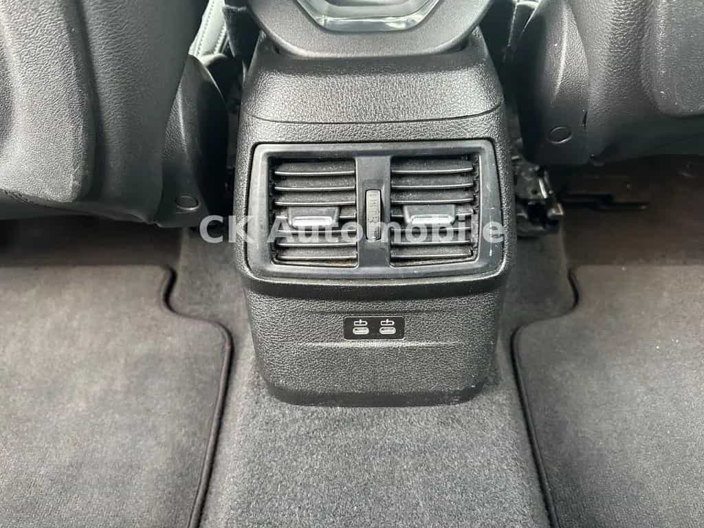 BMW 218 dxDrive Active Tourer M-Sport/Shadow-Line/LED 01/2020-photo-33