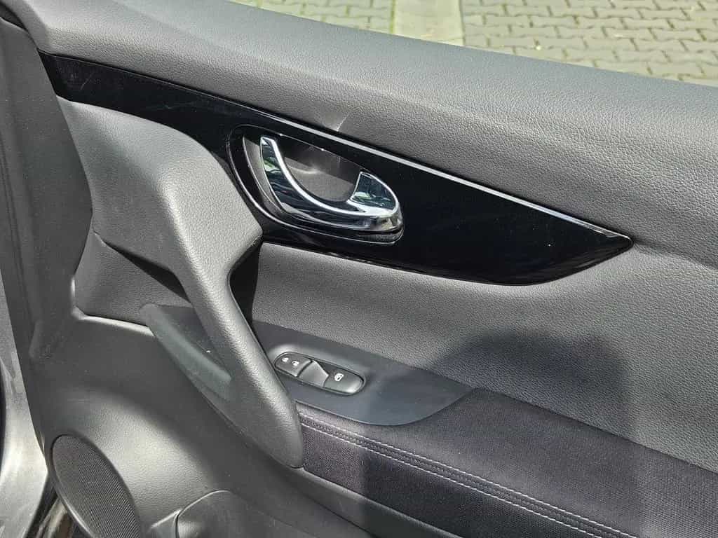 Nissan Qashqai 1.3 Pano*360°Kam*MFL*Navi*SHZ 03/2021-photo-25