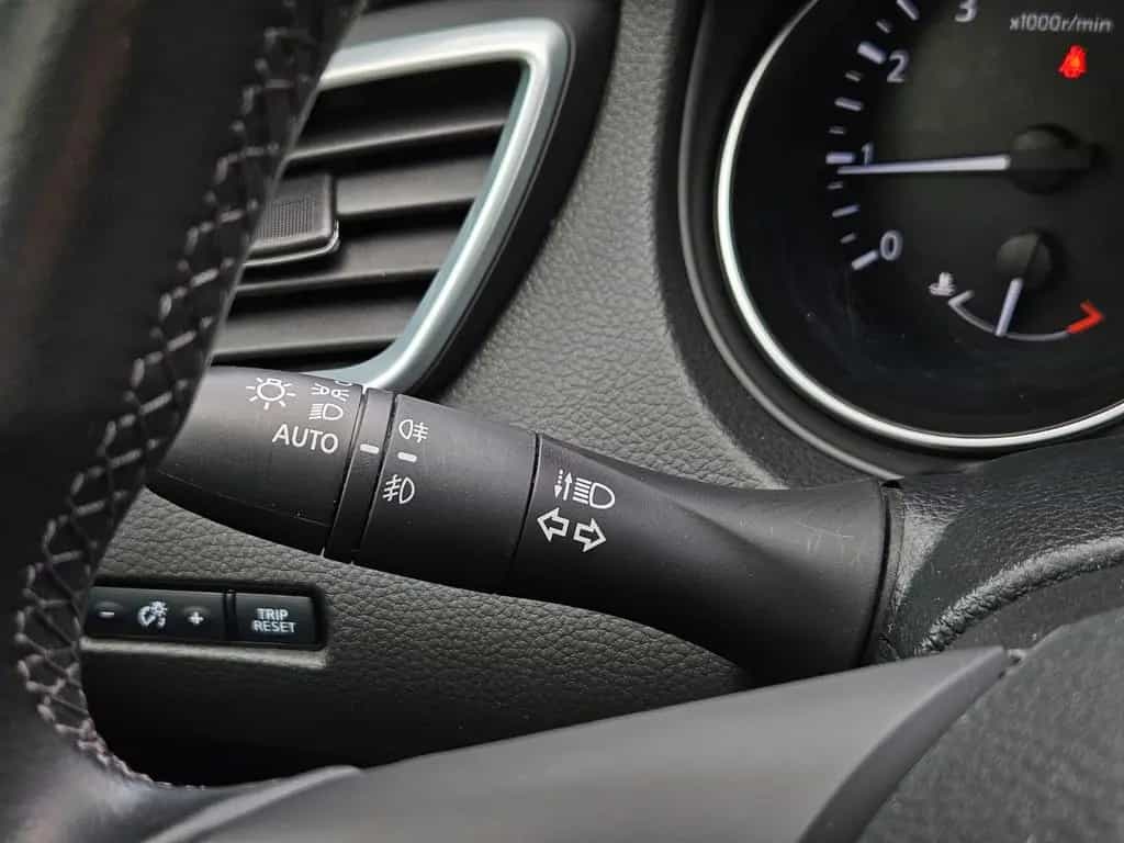 Nissan Qashqai 1.3 Pano*360°Kam*MFL*Navi*SHZ 03/2021-photo-32