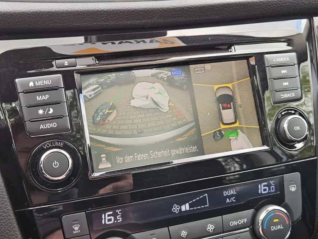 Nissan Qashqai 1.3 Pano*360°Kam*MFL*Navi*SHZ 03/2021-photo-38
