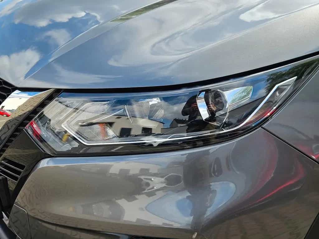 Nissan Qashqai 1.3 Pano*360°Kam*MFL*Navi*SHZ 03/2021-photo-42