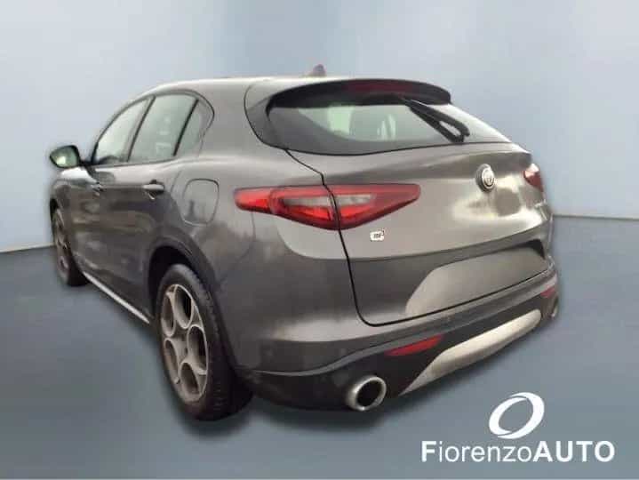 Alfa Romeo Stelvio 2.2 210 CV AT8 Q4 Lusso - PRE 03/2019-photo-3