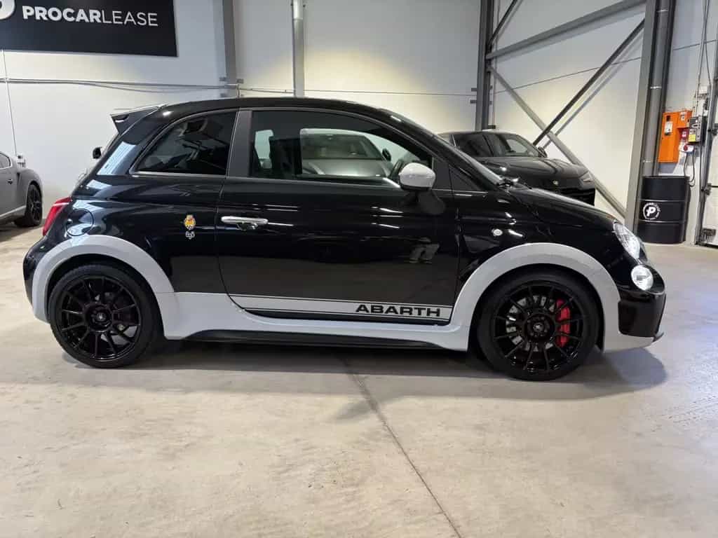 Abarth 695 695 70TH ANNIVERSARY /CARBON/ KONI/ BREMBO/ 02/2021-photo-3