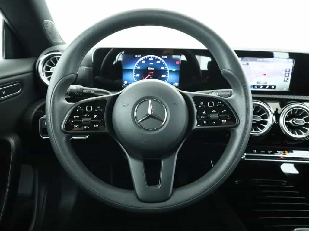 Mercedes-Benz CLA 180 Shooting Brake CLA 180 d SB *LED*Navigation*PTS*Rückfahrkamera* 12/2022-photo-10