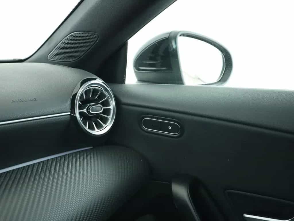 Mercedes-Benz CLA 180 Shooting Brake CLA 180 d SB *LED*Navigation*PTS*Rückfahrkamera* 12/2022-photo-15