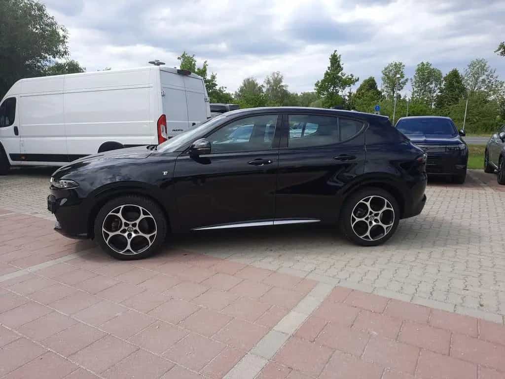 Alfa Romeo Tonale 1.5 Ti VGT DAB Navi Kamera LED SHZ 10/2023-photo-10