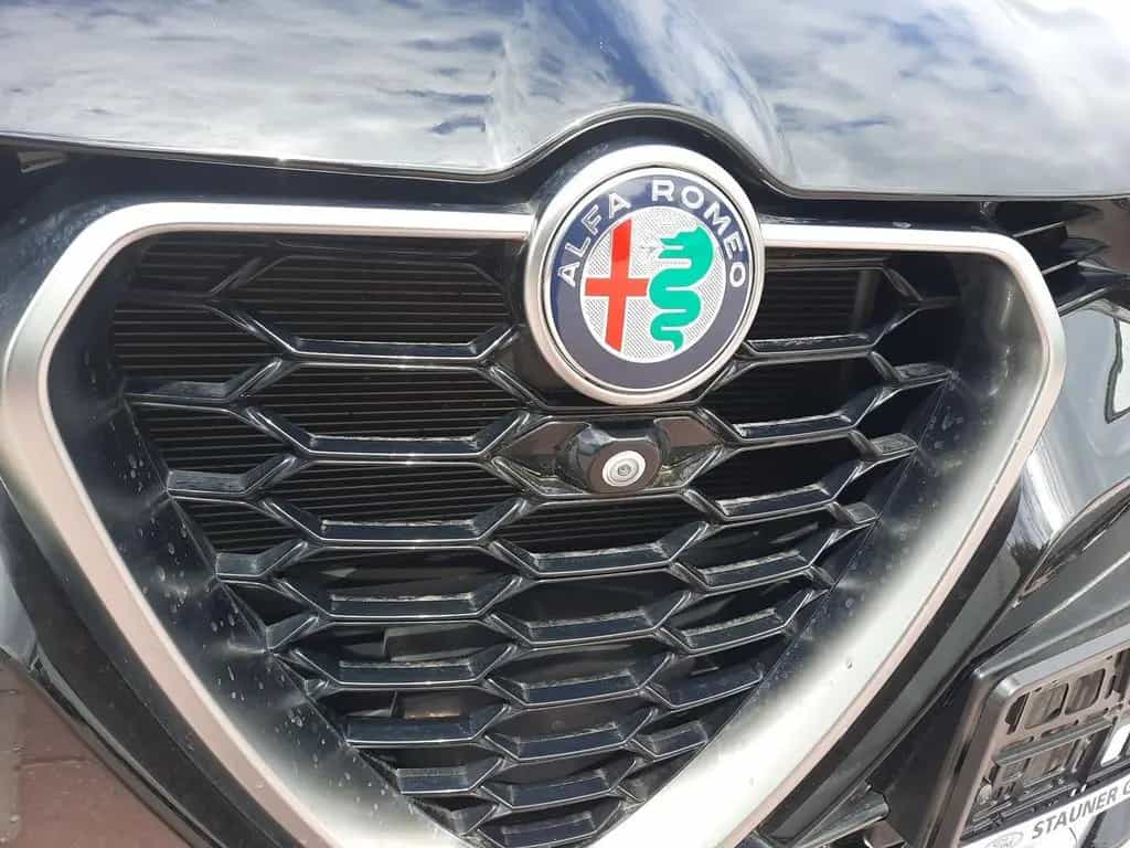 Alfa Romeo Tonale 1.5 Ti VGT DAB Navi Kamera LED SHZ 10/2023-photo-3