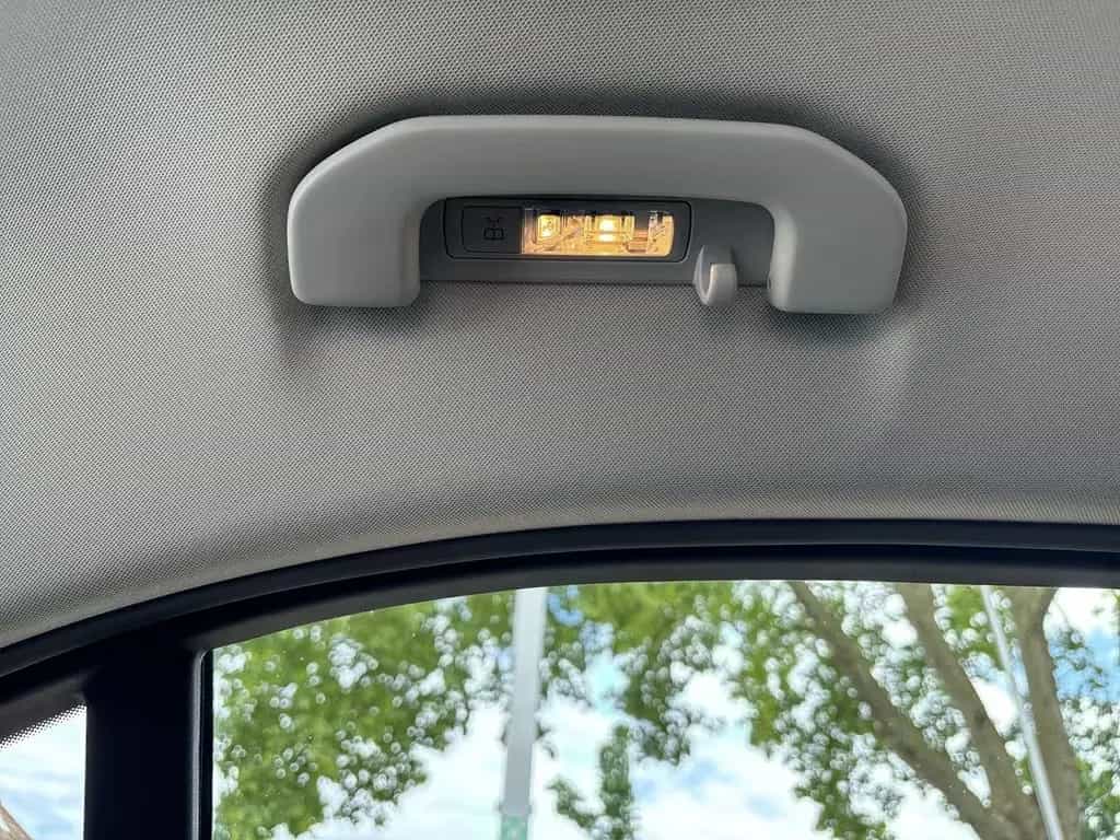 Mercedes-Benz C 180 CGI AVANTGARDE GARMIN AGILITY 08/2017-photo-26