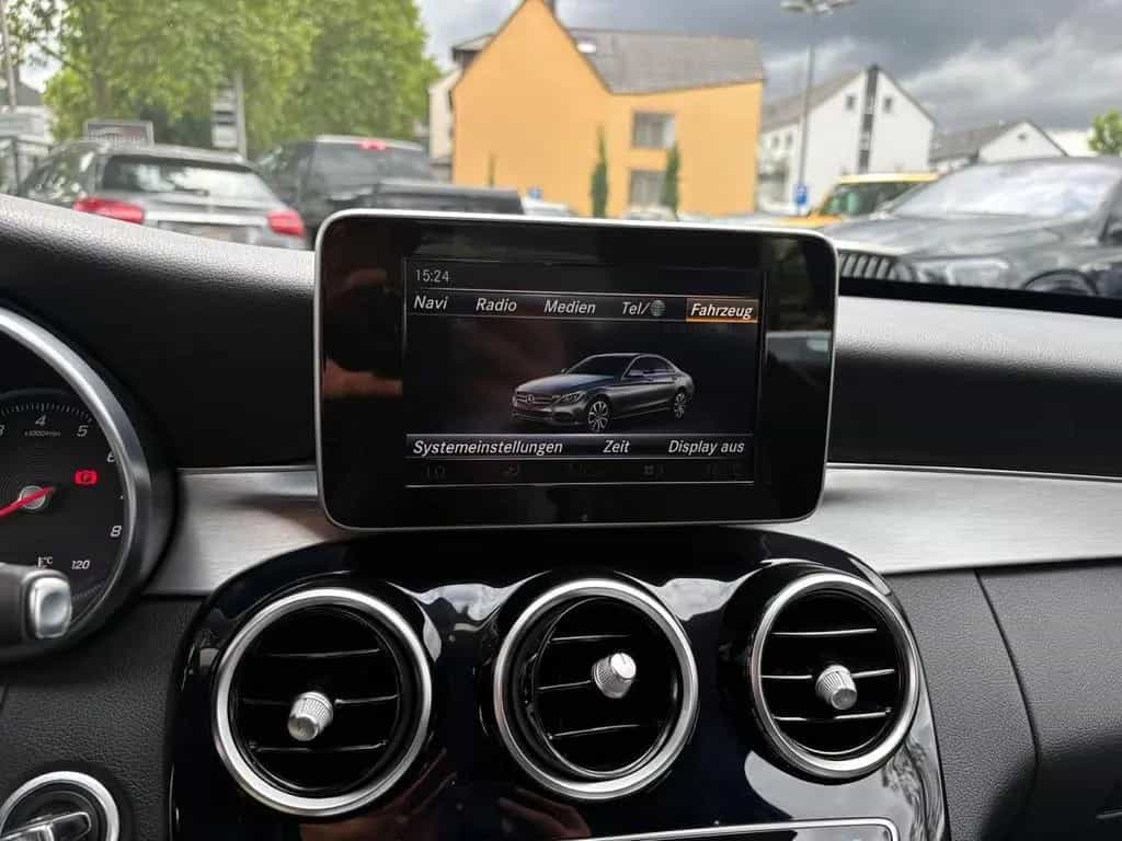 Mercedes-Benz C 180 CGI AVANTGARDE GARMIN AGILITY 08/2017-photo-46
