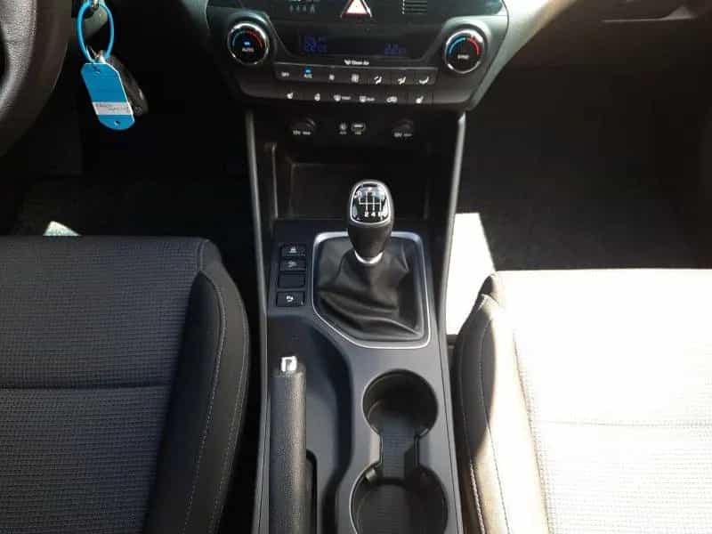 Hyundai TUCSON 1.6 Trend Navi/Sitzh./DAB/Temp./8 fach Al 05/2017-photo-10