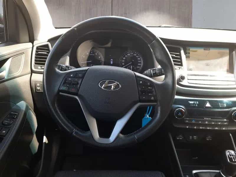 Hyundai TUCSON 1.6 Trend Navi/Sitzh./DAB/Temp./8 fach Al 05/2017-photo-11