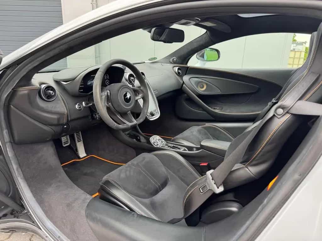 McLaren 570GT I MSO I Full Carbon 10/2018-photo-13
