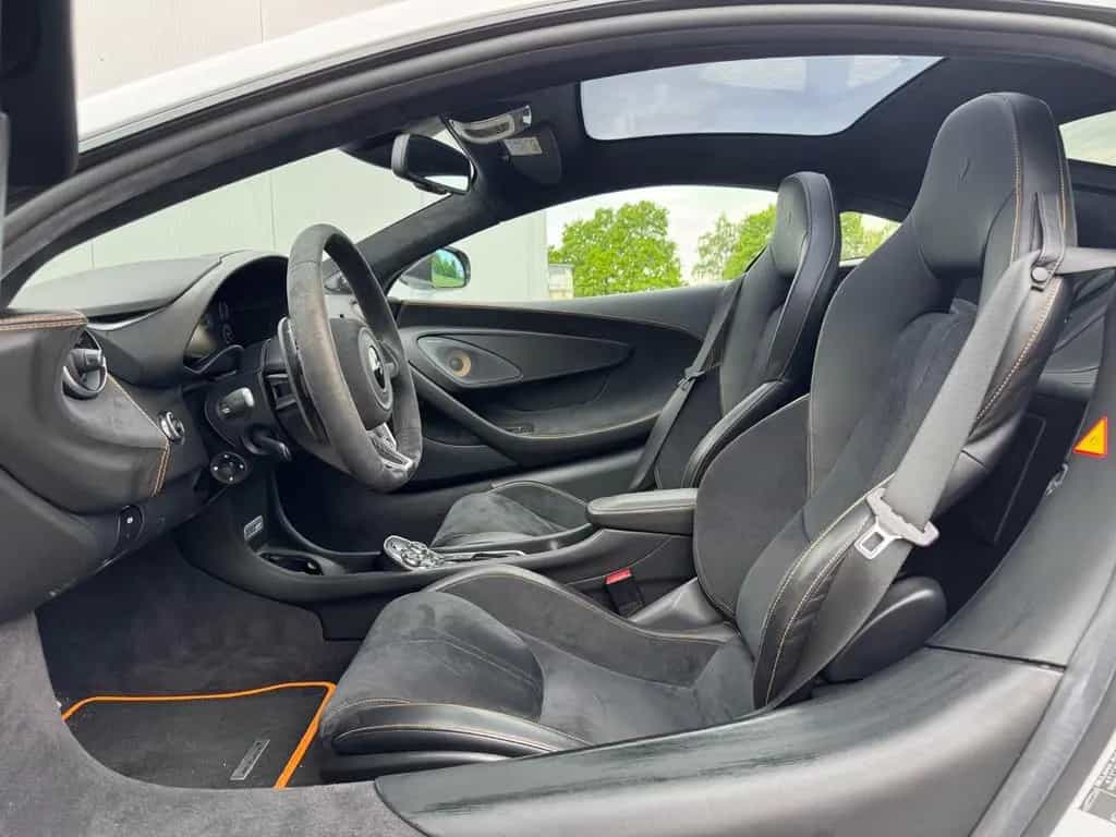 McLaren 570GT I MSO I Full Carbon 10/2018-photo-14