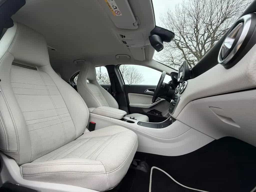 Mercedes-Benz A 180 BlueEfficiency Tempo*Navi*SitzHz. 07/2015-photo-10