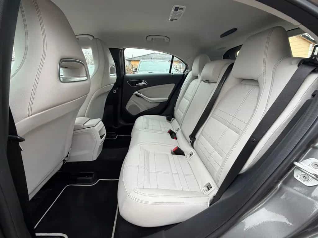 Mercedes-Benz A 180 BlueEfficiency Tempo*Navi*SitzHz. 07/2015-photo-11