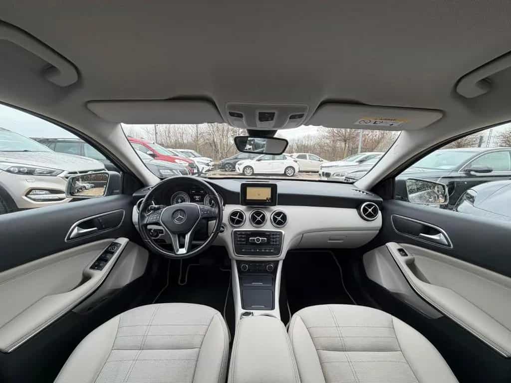 Mercedes-Benz A 180 BlueEfficiency Tempo*Navi*SitzHz. 07/2015-photo-6