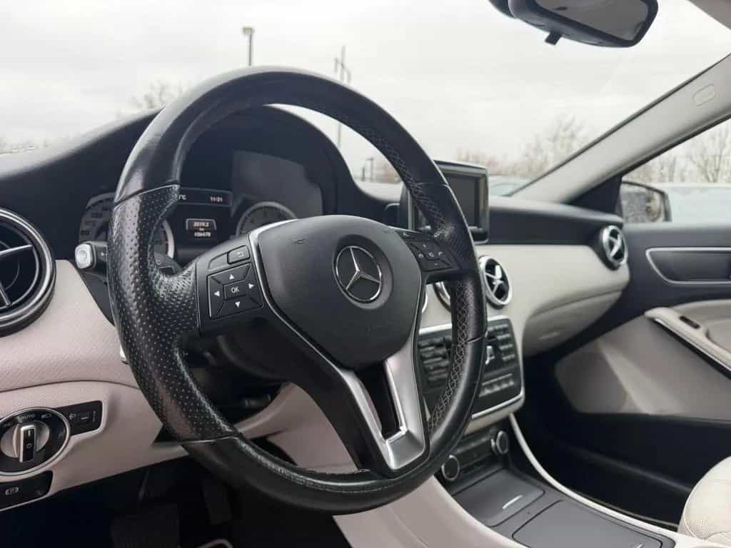 Mercedes-Benz A 180 BlueEfficiency Tempo*Navi*SitzHz. 07/2015-photo-8