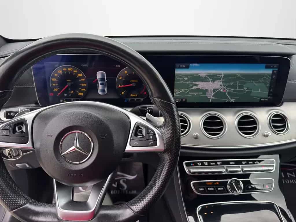 Mercedes-Benz E 300 E Limousine E 300  54628-KM 1-Hand AMG-L 03/2017-photo-4