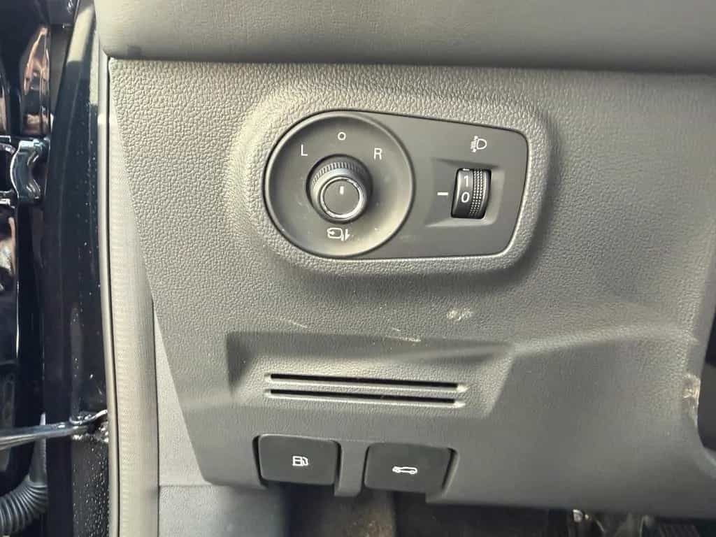 MG ZS Luxury Leder+360°Kamera+LED+Carplay+DAB+TOTW 09/2024-photo-15
