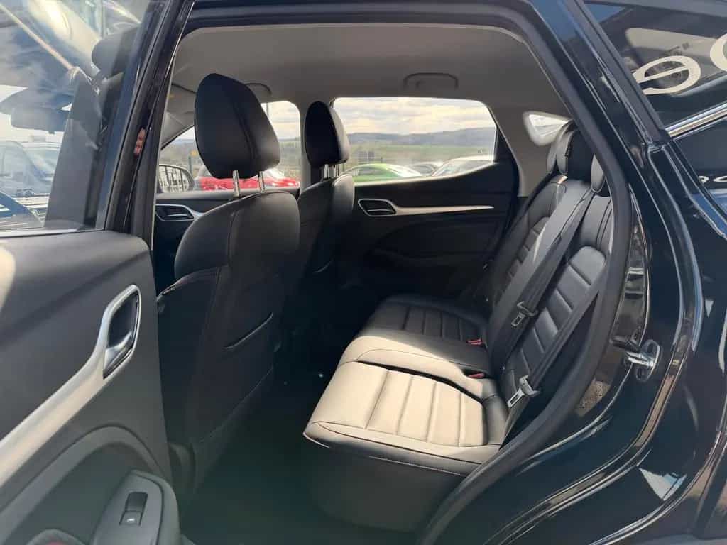 MG ZS Luxury Leder+360°Kamera+LED+Carplay+DAB+TOTW 09/2024-photo-9