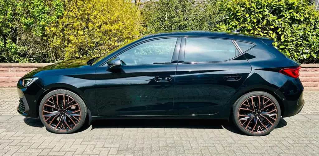 Cupra Leon 2.0 TSI 180kW VZ DSG VZ 04/2023-photo-1