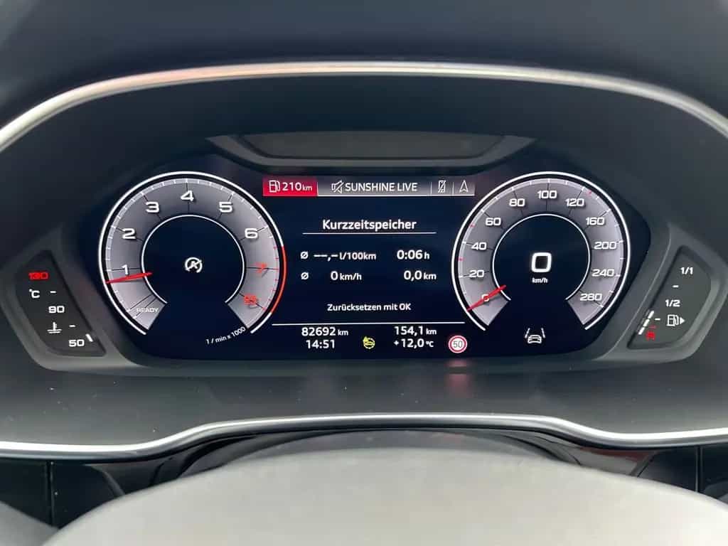 Audi Q3 35 TFSI /Digit. Instrumente/Navi/Kamera/DAB/L 10/2020-photo-14